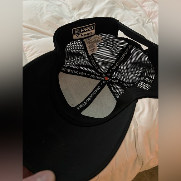 NWOT Colorado Avalanche 2022 Western Conference Champs Snapback Hat - Picture 4 of 4